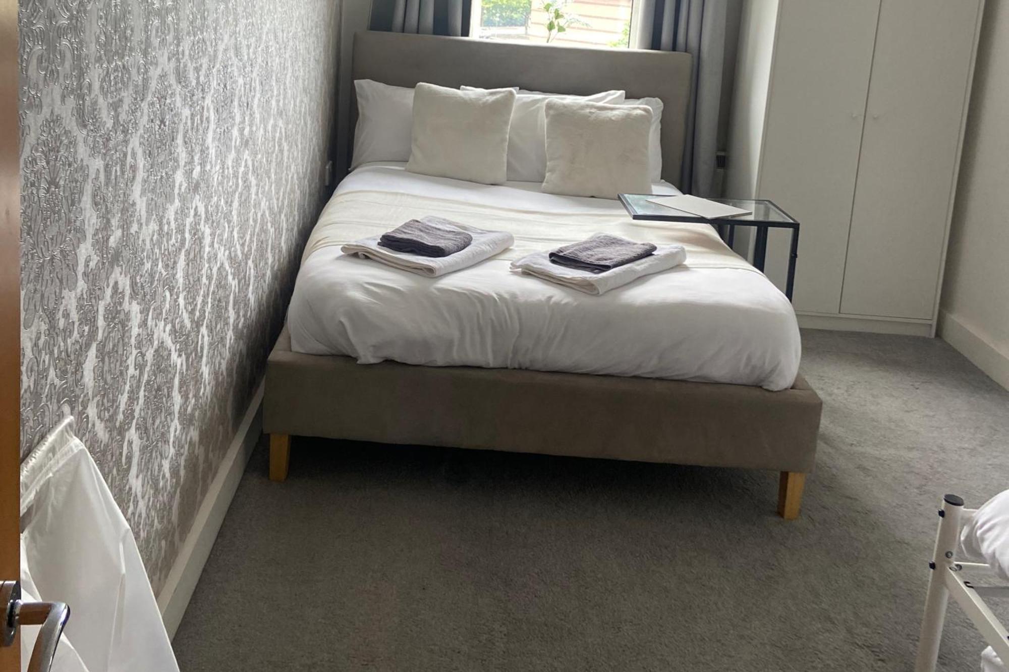 2 Bedroom Near Ocean Village Marina Port Apartment Southampton Exterior foto